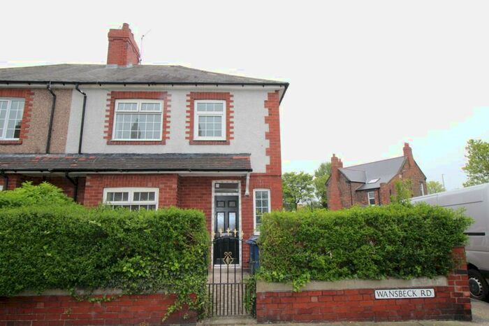 3 Bedroom Semi-Detached House To Rent In Wansbeck Road, Jarrow, Tyne And Wear, NE32