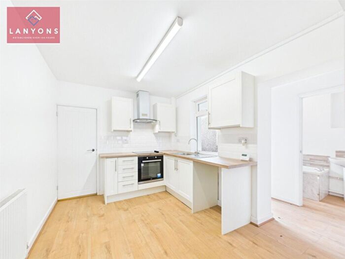 3 Bedroom Terraced House For Sale In Glynfach Road, Glynfach, Porth, Rhondda Cynon Taf, CF39