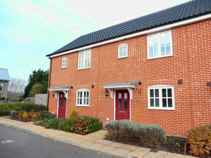 2 Bedroom Property To Rent In Cottage End, Aylsham, Norwich, NR11