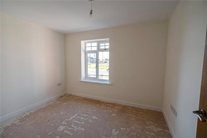 3 Bedroom Bungalow For Sale In Kendall Court, Scartho Top, Grimsby, Lincolnshire, DN33