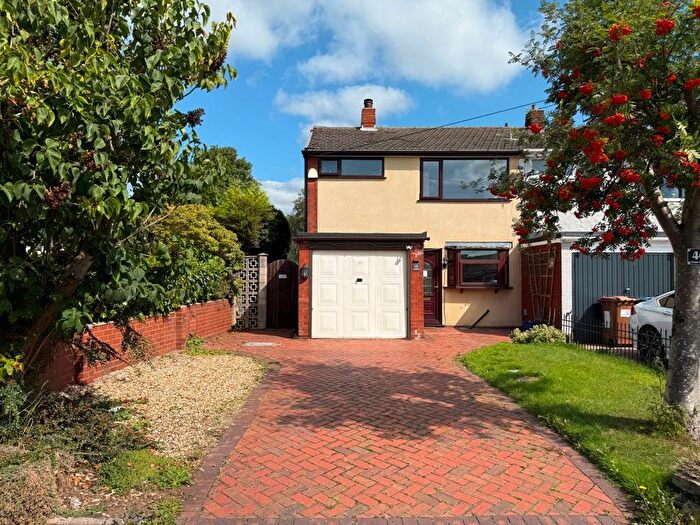 3 Bedroom End Of Terrace House For Sale In Cross Street, Burntwood, WS7
