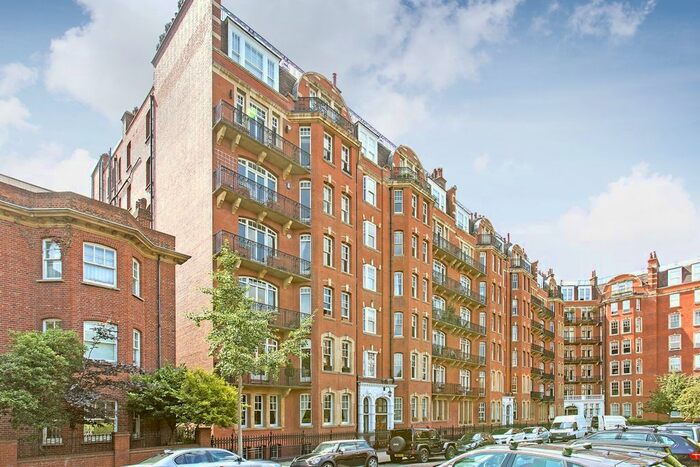 5 Bedroom Flat To Rent In Oakwood Court, London, W14