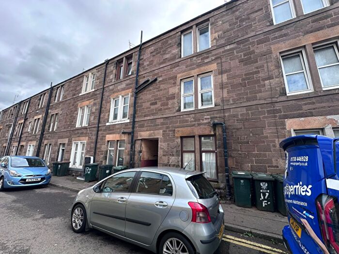1 Bedroom Flat To Rent In G/L Inchaffray Street, Perth, PH1