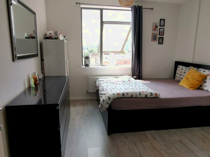 2 Bedroom House To Rent In - Pioneer Court Hammersley Road, London, London, E16