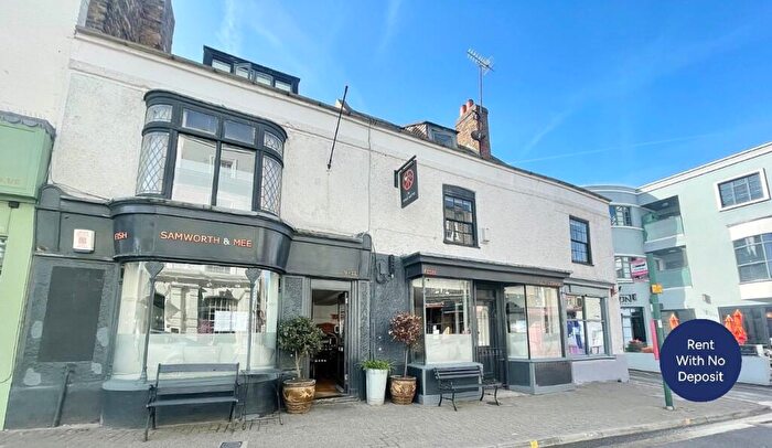 3 Bedroom Flat To Rent In Albion Street, Broadstairs, Kent, CT10