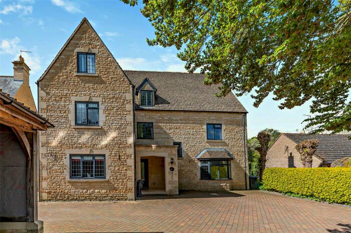 5 Bedroom Detached House For Sale In Bridge Street, King's Cliffe, Northamptonshire, PE8