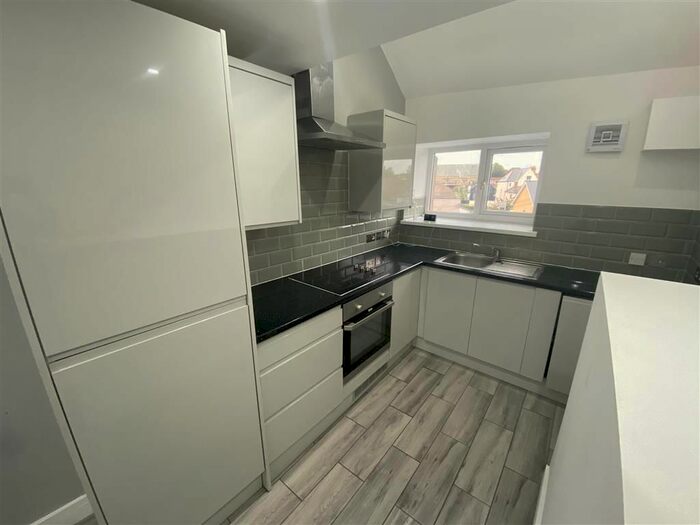 1 Bedroom Flat To Rent In West Lee, Cowbridge Road East, Cardiff CF11