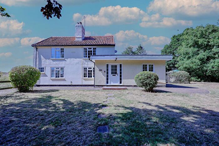 3 Bedroom Detached House To Rent In Cookley, IP19