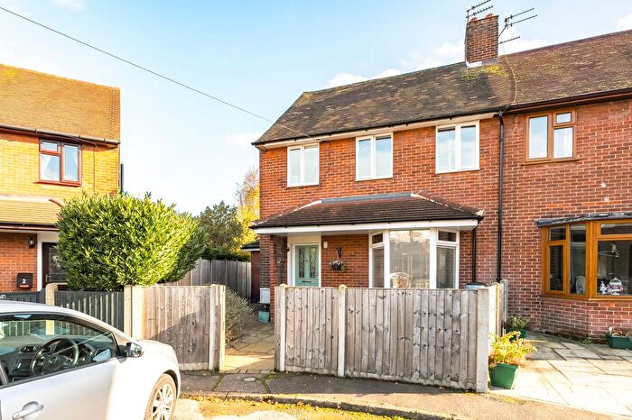 3 Bedroom Semi Detached House For Sale In Knox Close, Norwich, NR1