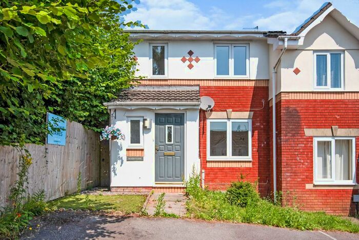 3 Bedroom End Of Terrace House To Rent In Clonakilty Way, Pontprennau, Cardiff, CF23