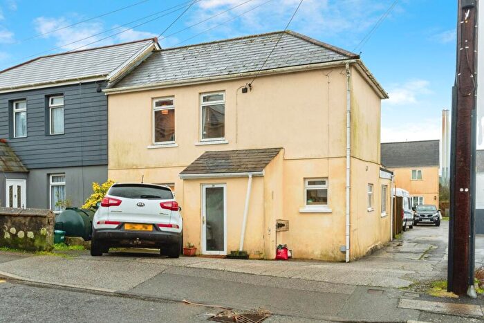 3 Bedroom Semi Detached House For Sale In Robartes Road, St. Dennis, St. Austell, Cornwall, PL26