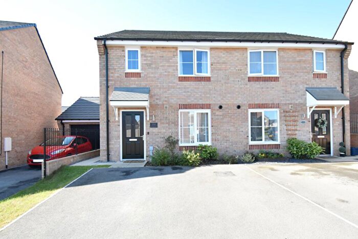 3 Bedroom Semi-Detached House For Sale In Runnymede Way, Northallerton, North Yorkshire, DL6