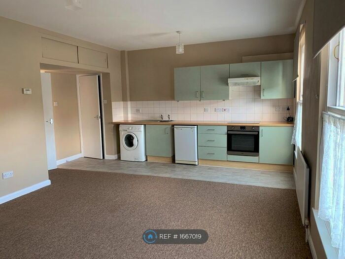 1 Bedroom Flat To Rent In High Street, Cambridge, CB24