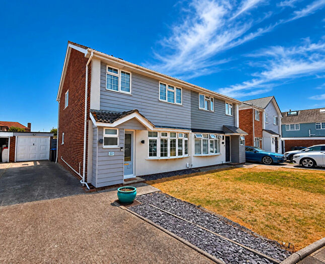 3 Bedroom Semi-Detached House For Sale In Fishermans Walk, Shoreham-by-Sea, BN43