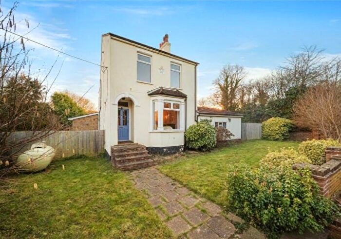 4 Bedroom Detached House For Sale In Powis Villa, New Barn Road, Swanley, Kent, BR8
