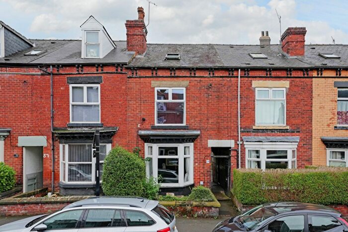 4 Bedroom Terraced House For Sale In Sandford Grove Road, Nether Edge, S7