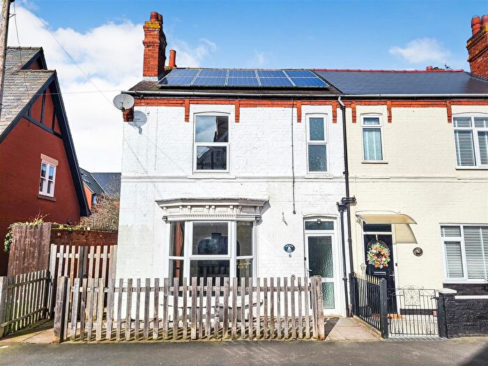 3 Bedroom Semi Detached House For Sale In Albany Road, Woodhall Spa, LN10