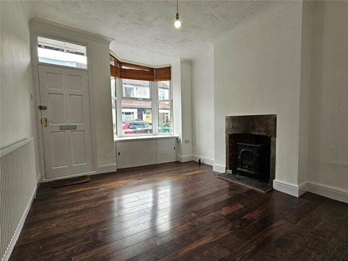 2 Bedroom Terraced House To Rent In Wentworth Road, Nottingham, Nottinghamshire, NG5
