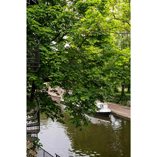 3 Bedroom Apartment For Sale In Old Ford Road, London, E2 - Photo 2