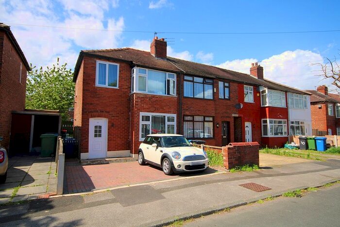 3 Bedroom End Of Terrace House To Rent In Lostock Avenue, Warrington, WA5
