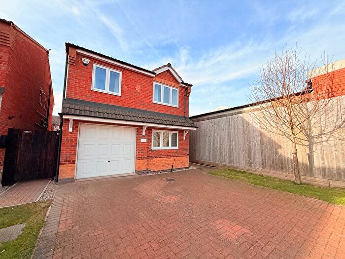 4 Bedroom Detached House To Rent In Mason Way, Leabrooks, Alfreton, DE55