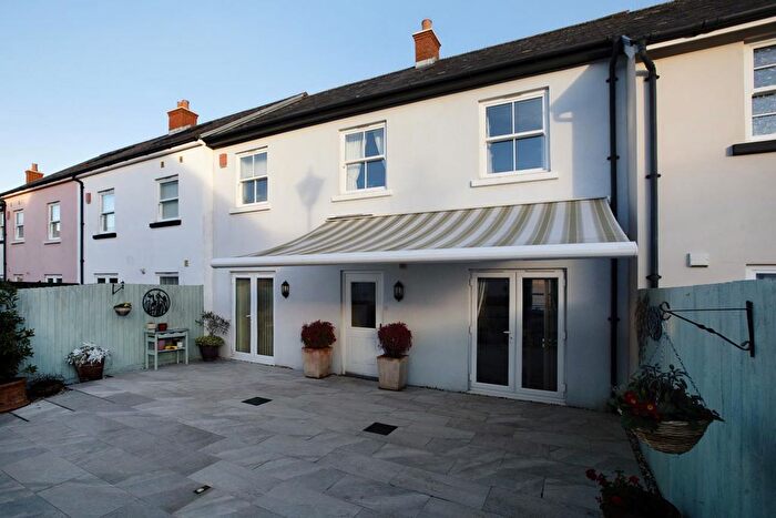 2 Bedroom Terraced House For Sale In Bridge Road, Shaldon, Teignmouth, TQ14