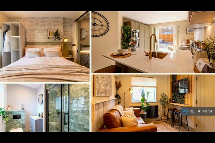 6 Bedroom Detached House To Rent In Tizzick Close, Norwich, NR5