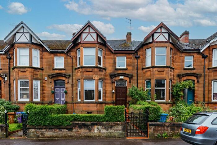 3 Bedroom Terraced House To Rent In Tennyson Drive, Glasgow, G31