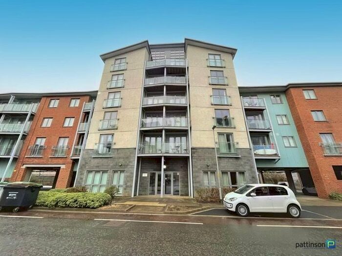 1 Bedroom Flat To Rent In Willbrook House, Worsdell Drive, Gateshead, NE8