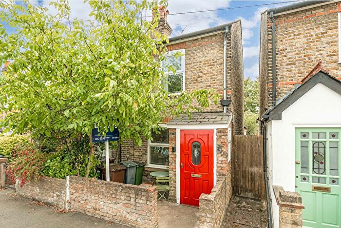 2 Bedroom Property For Sale In St. Georges Road, Feltham, TW13