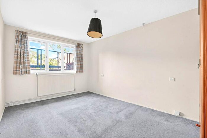 1 Bedroom Flat For Sale In Half Moon Crescent, N1 - Photo 4