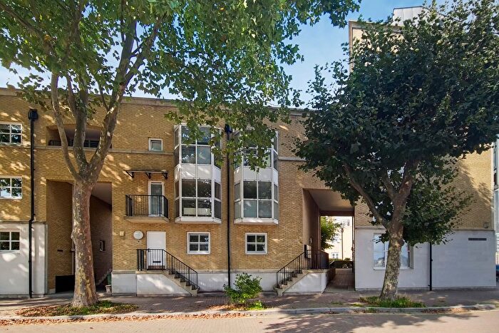 5 Bedroom End Of Terrace House To Rent In Princes Court, Surrey Quays, SE16