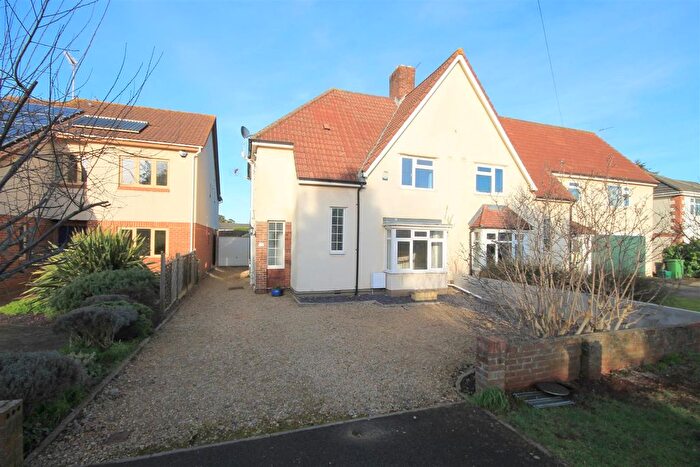 3 Bedroom Semi-Detached House For Sale In Malmains Drive, Frenchay, Bristol, BS16