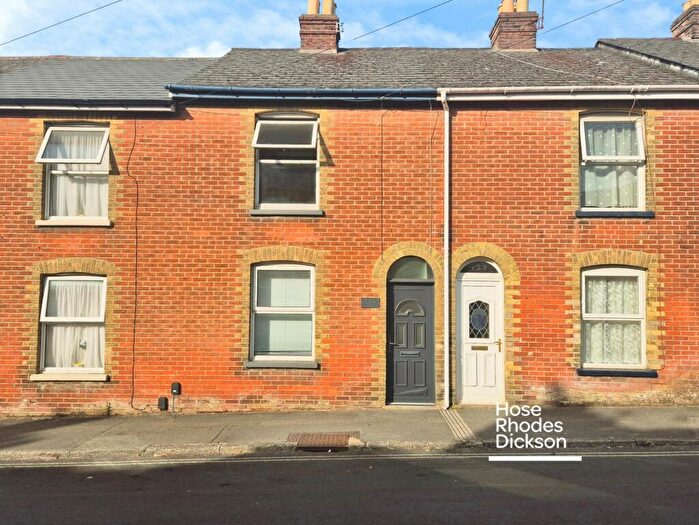 2 Bedroom Terraced House To Rent In Hunnyhill, Newport, Isle Of Wight, PO30