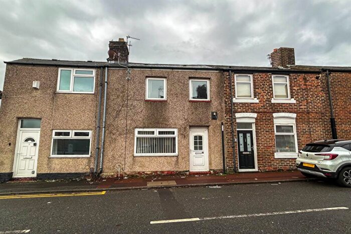 2 Bedroom Terraced House To Rent In Finsbury Street, Monkwearmouth, SR5