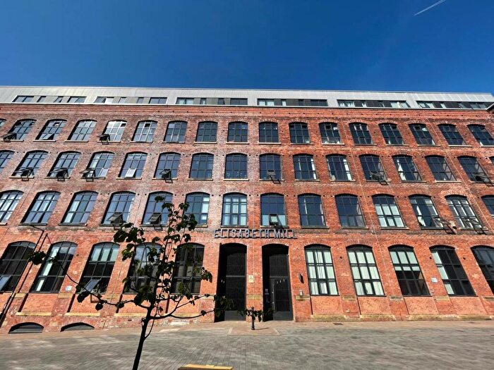 1 Bedroom Apartment For Sale In Elisabeth Mill, Stockport, SK5