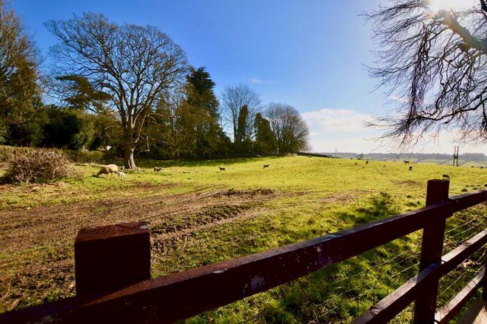 4 Bedroom Detached House For Sale In Wing Road, Manton, Oakham, LE15