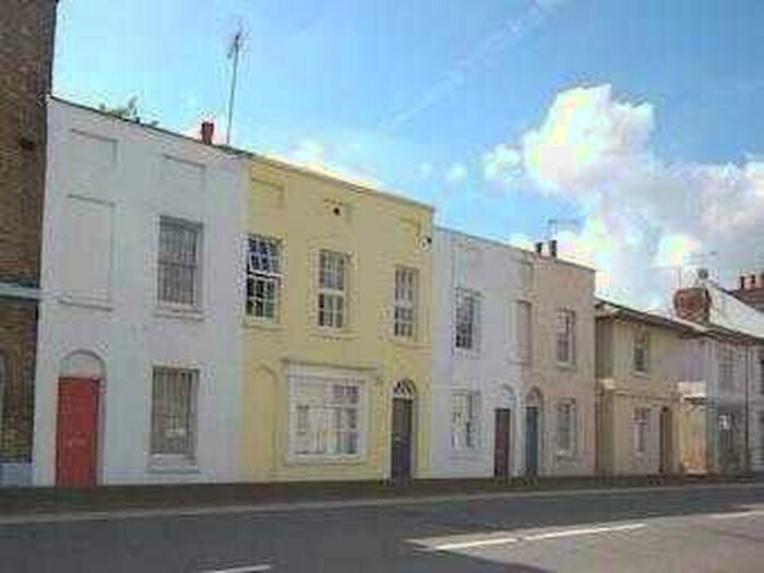 3 Bedroom Terraced House To Rent In St Peters Place, Canterbury, CT1