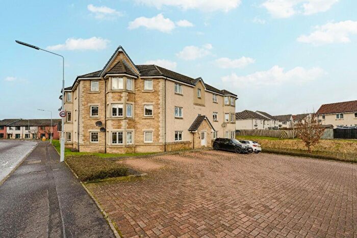 2 Bedroom Flat To Rent In Osprey Crescent, Dunfermline, Fife, KY11