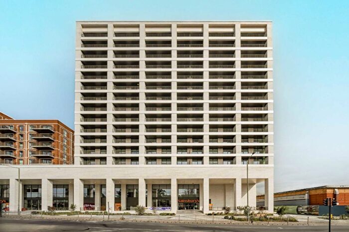 1 Bedroom Flat To Rent In Silkstream, London, NW9