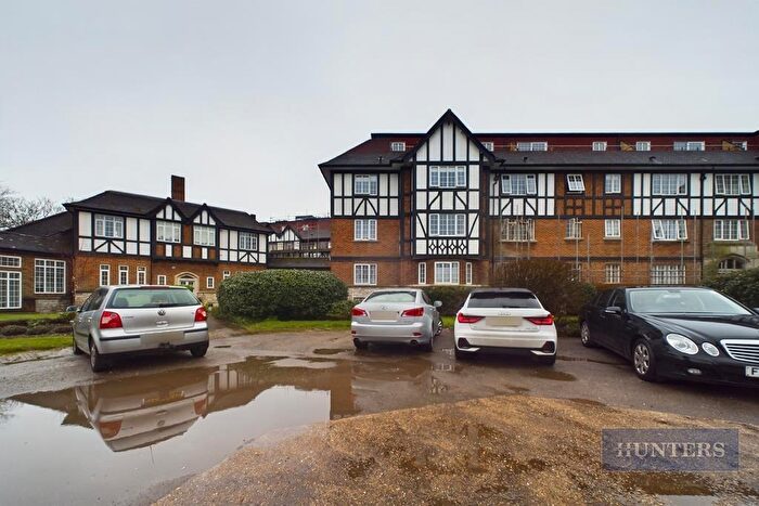 1 Bedroom Flat To Rent In Elmfield North, Millbrook Road East, SO15