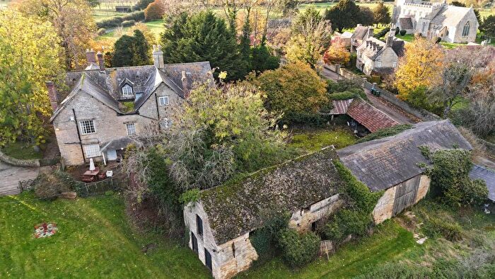 9 Bedroom Detached House For Sale In The Manor House, Long Compton, CV36