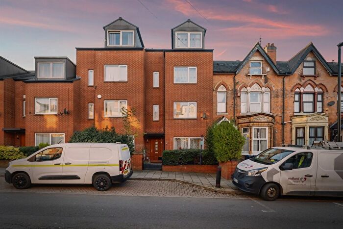 4 Bedroom Terraced House For Sale In Westminster Road, Handsworth, Birmingham, B20