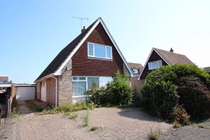 4 Bedroom Detached House For Sale In Sheppard Close, Clacton On Sea, CO16