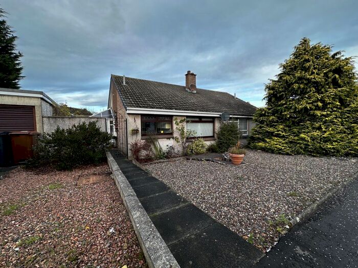 2 Bedroom Semi-Detached House To Rent In Letham Place, St. Andrews, KY16