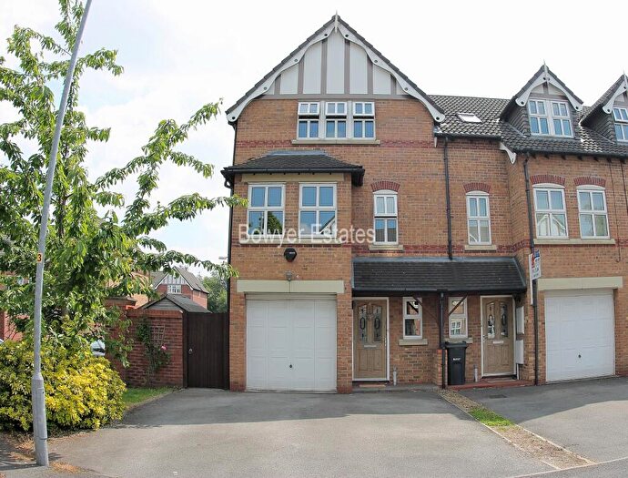 3 Bedroom Town House For Sale In Blakemere Drive, Kingsmead, Northwich, Cheshire, CW9