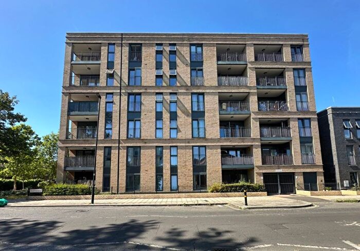 1 Bedroom Flat For Sale In Flat, Cowley Road, Brixton, London, SW9