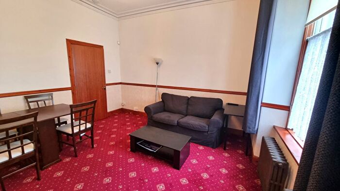 1 Bedroom Flat To Rent In Wallfield Crescent, Rosemount, Aberdeen, AB25