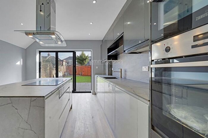 4 Bedroom Terraced House To Rent In Tilson Road, Tottenham, N17