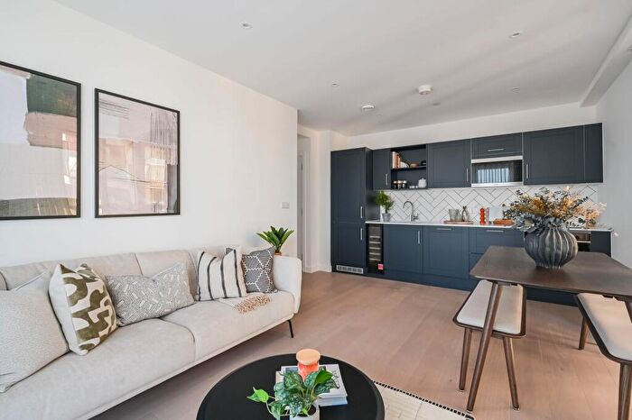 2 Bedroom Flat For Sale In Fulton & Fifth, Wembley, HA9